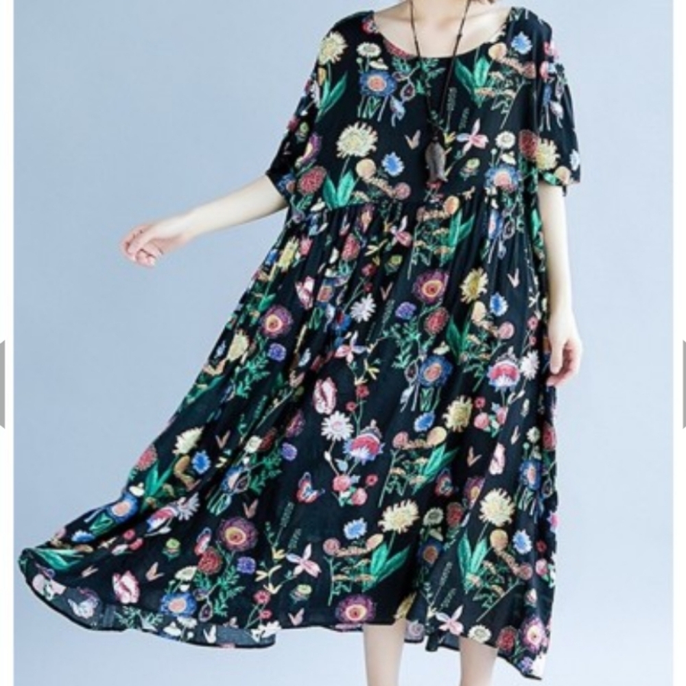 Floral Dress size XL  NWT